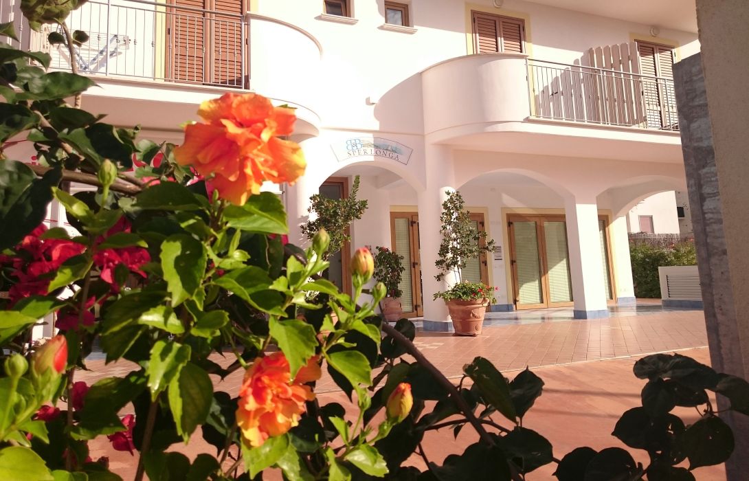 Hotel Sperlonga Bb Great Prices At Hotel Info - 