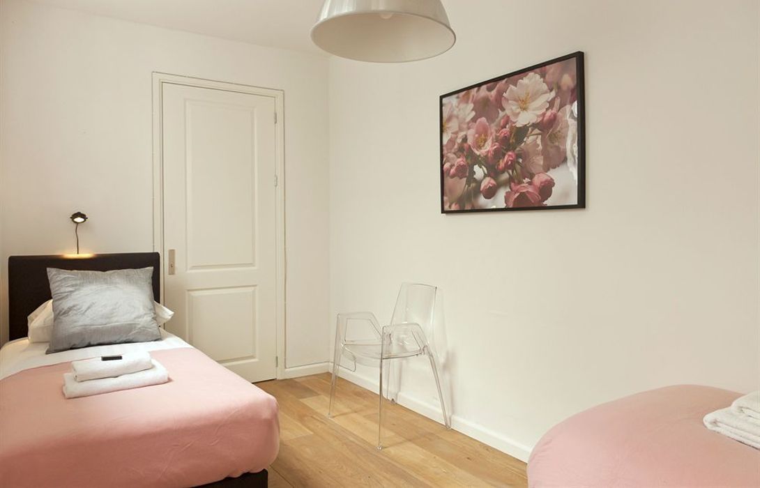 Hotel Captain Canalhouse Luxury Apartments In Amsterdam
