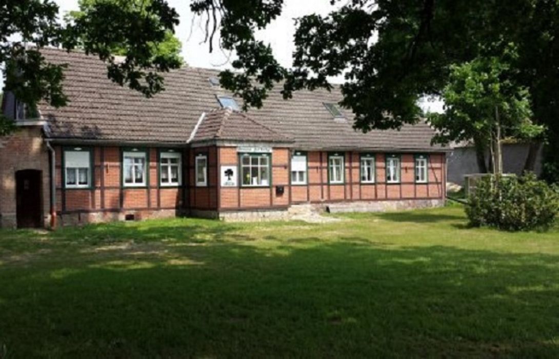 pension zur eiche in jubar hotel de