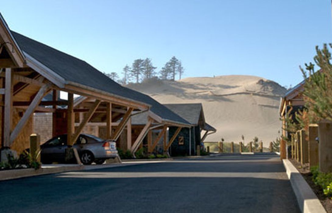 Hotel Cottages At Cape Kiwanda Pacific City Great Prices At