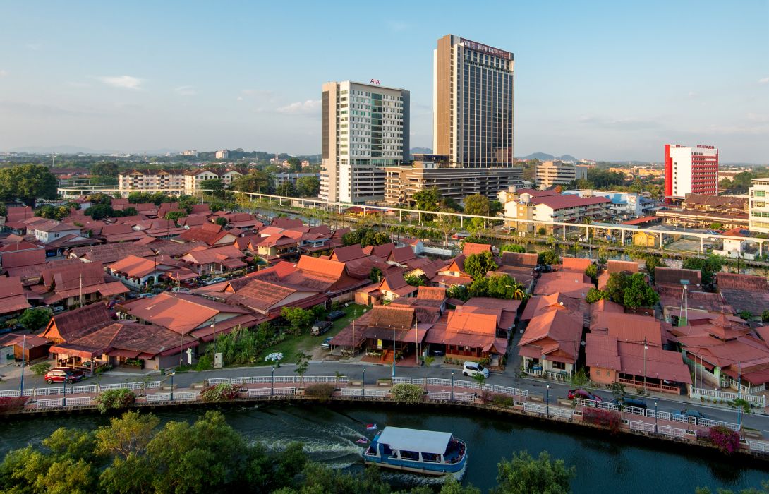 Hotel The Pines Melaka In Bandar Melaka Hotel De