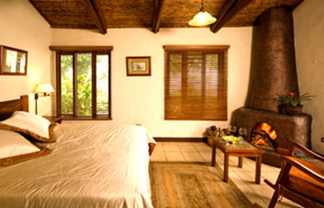 Villa Blanca Cloud Forest Hotel San Ramo In San Ramon Great Prices At Hotel Info