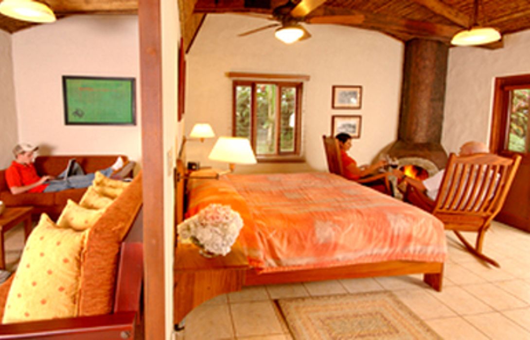 Villa Blanca Cloud Forest Hotel San Ramo In San Ramon Great Prices At Hotel Info