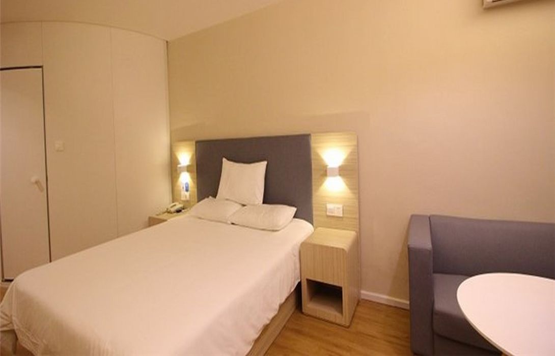 Hotel Hanting Gaoxin Avenue In Nanchang Hotel De