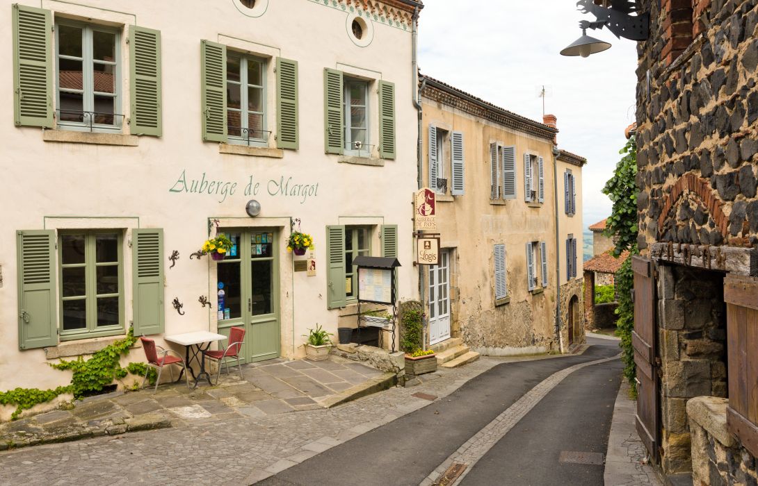 Hotel Auberge De Margot In Usson Great Prices At Hotel Info