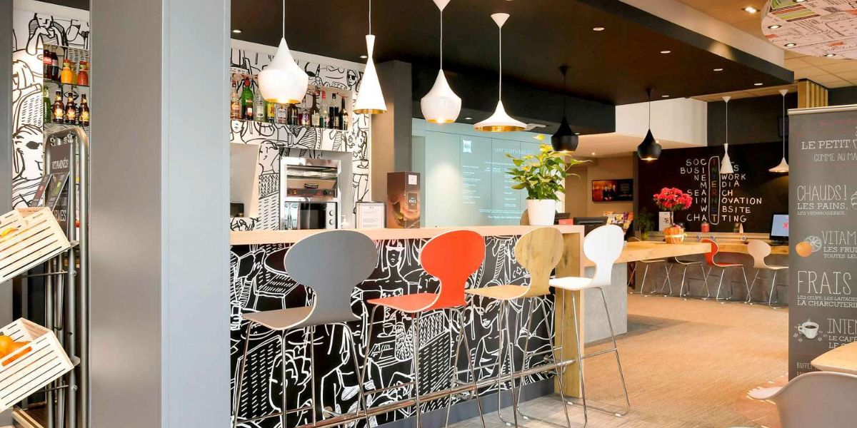 Hotel ibis Saint-Quentin Basilique