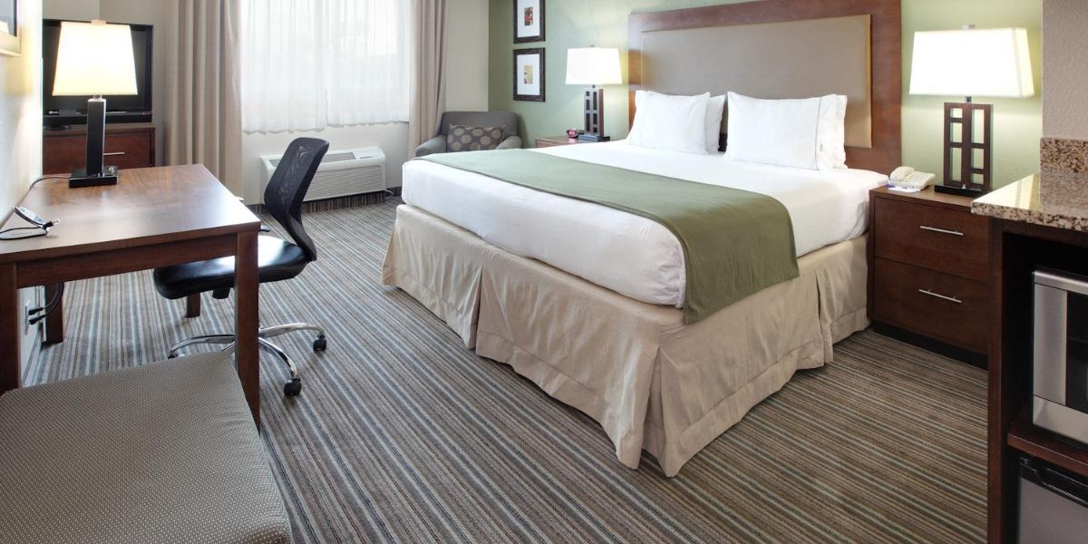 Holiday Inn Express & Suites FORT WORTH DOWNTOWN (Fort Worth)
