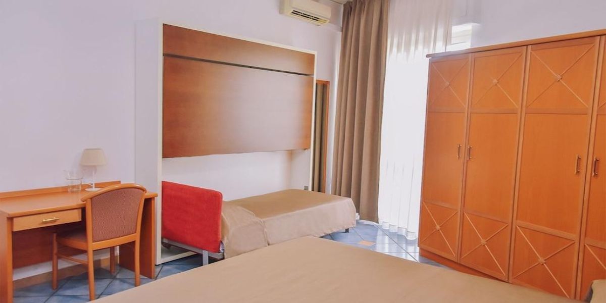 Hotel Piccolo Sogno Pompei HOTEL INFO