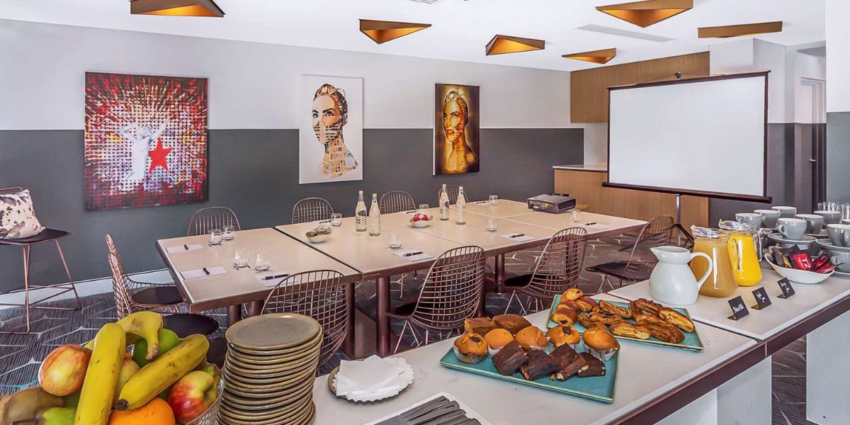 Peppers Kings Square Hotel Perth Great prices at HOTEL INFO