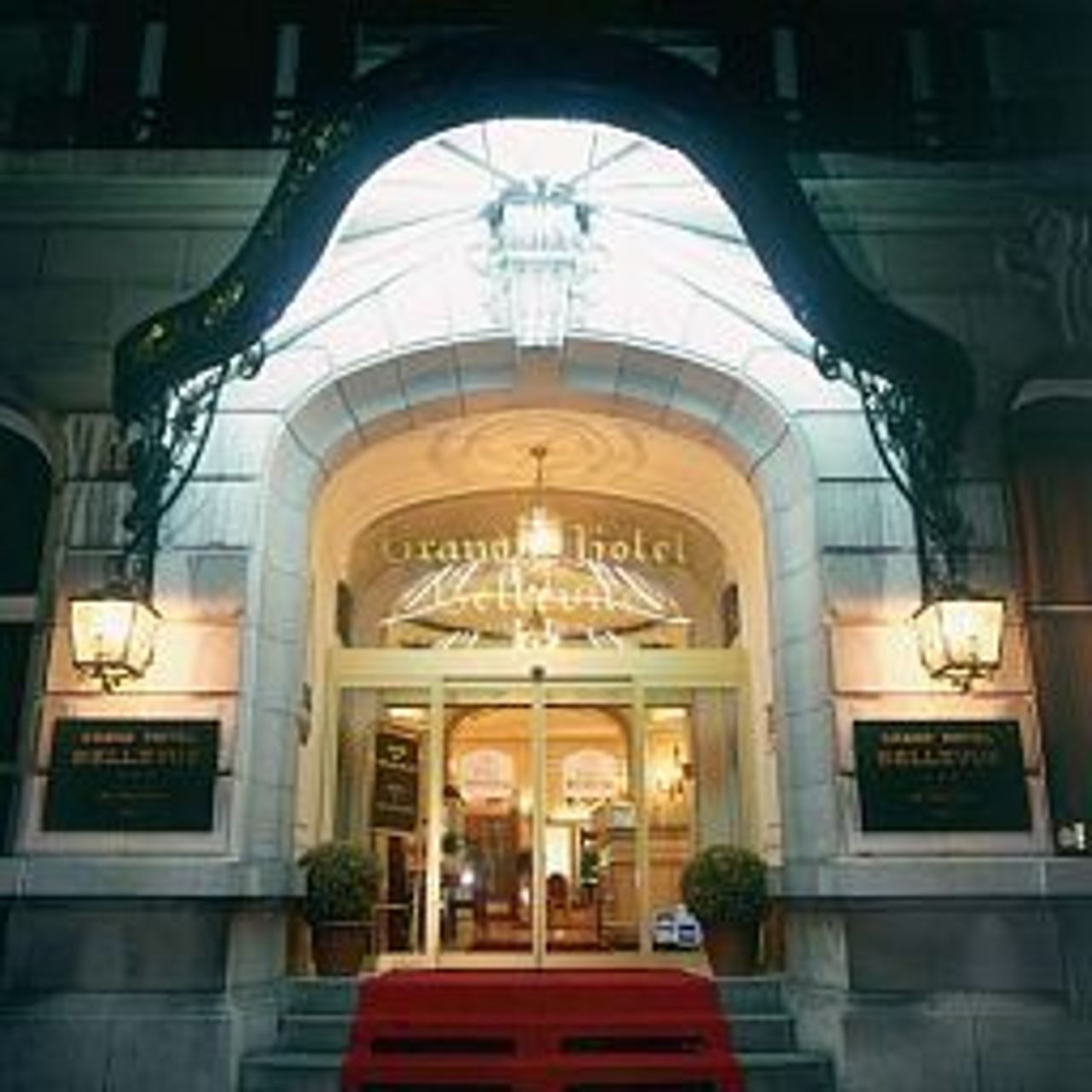 Grand Hotel Bellevue - Lille - Great prices at HOTEL INFO