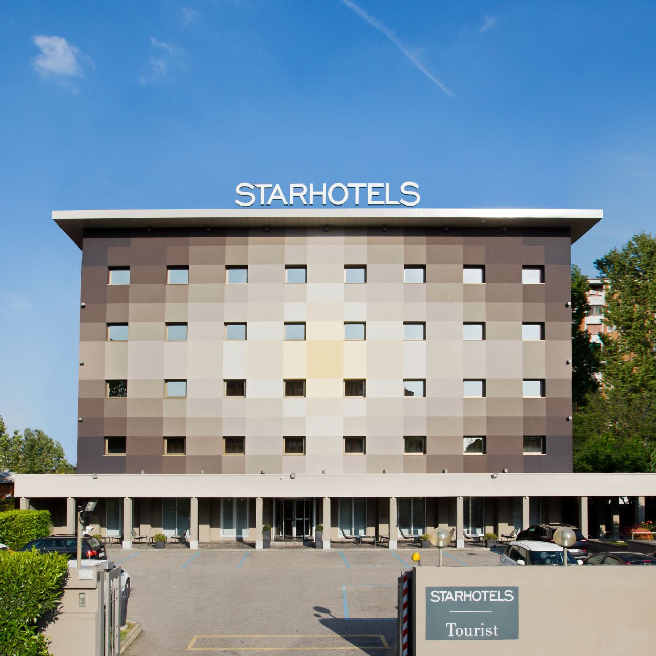 Starhotels Tourist - Milan - Great prices at HOTEL INFO