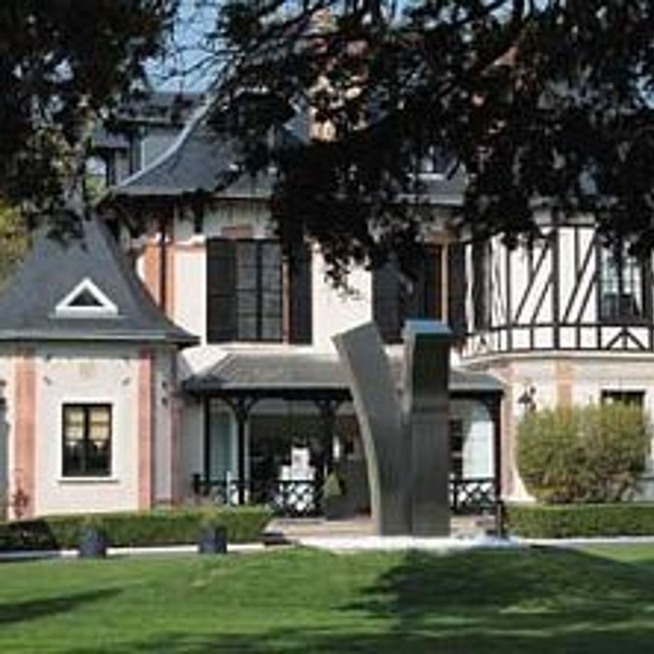 Hotel Relais & Châteaux L'Assiette Champenoise - Reims - Great prices at  HOTEL INFO