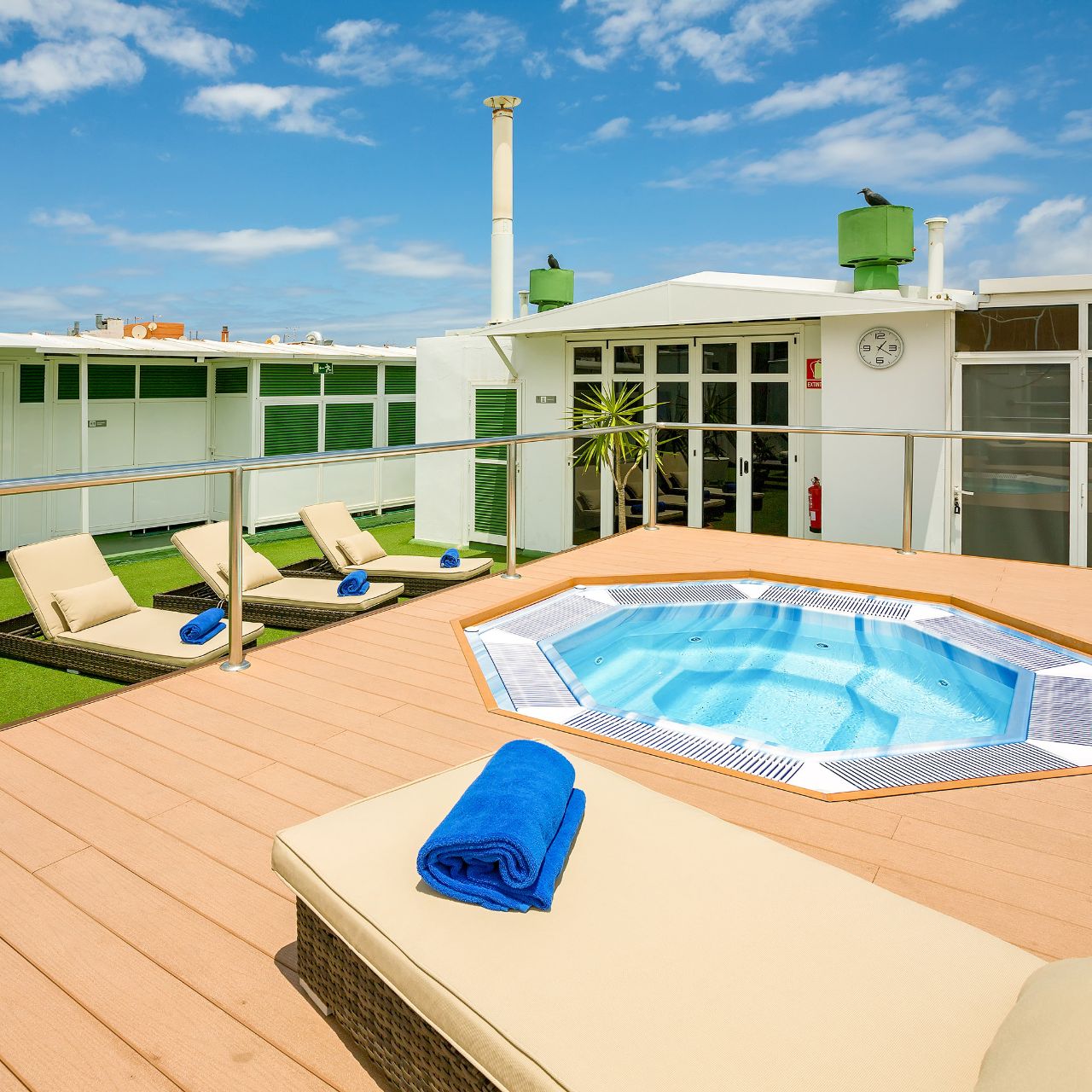 Hotel THe Fataga y Centro de Negocios - Las Palmas de Gran Canaria - Great  prices at HOTEL INFO