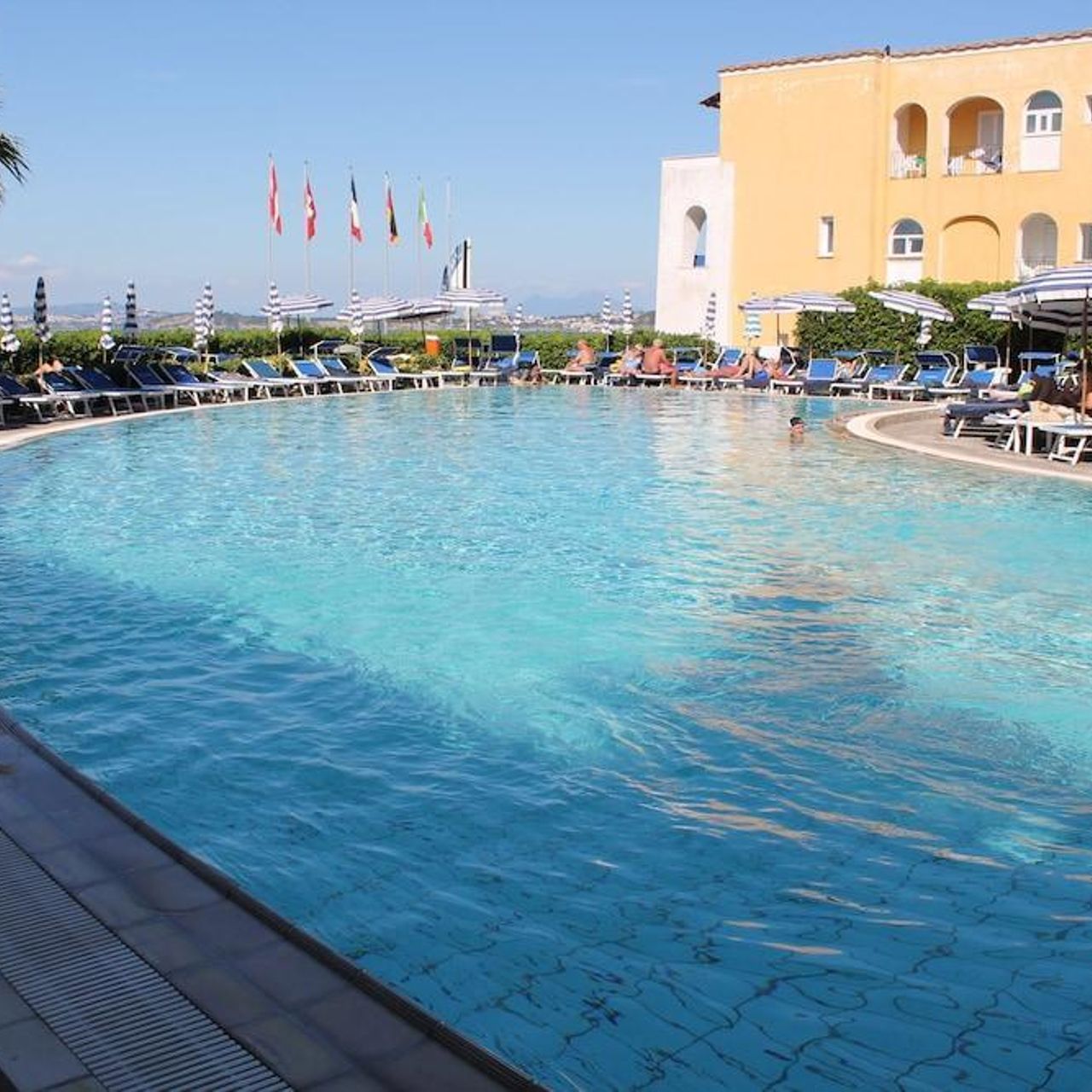 Hotel Terme Alexander en Ischia - HOTEL INFO