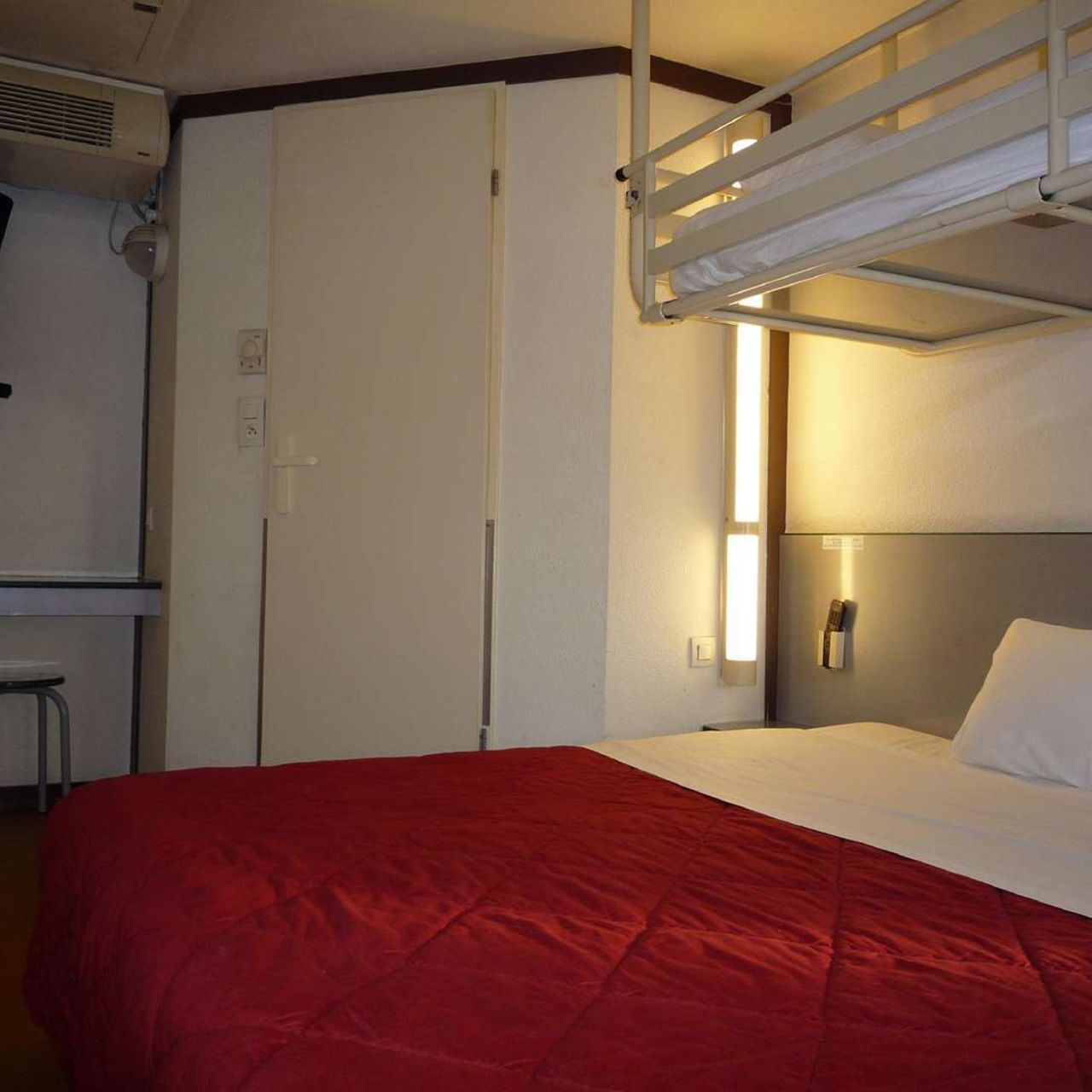 Hotel Première Classe VALENCE SUD - Valence - Great prices at HOTEL INFO