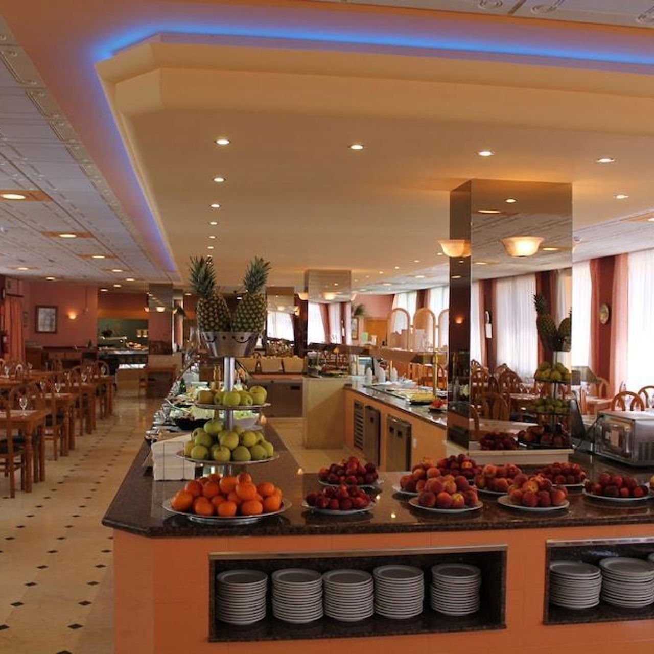 Hotel Parasol Garden - Torremolinos - Great prices at HOTEL INFO