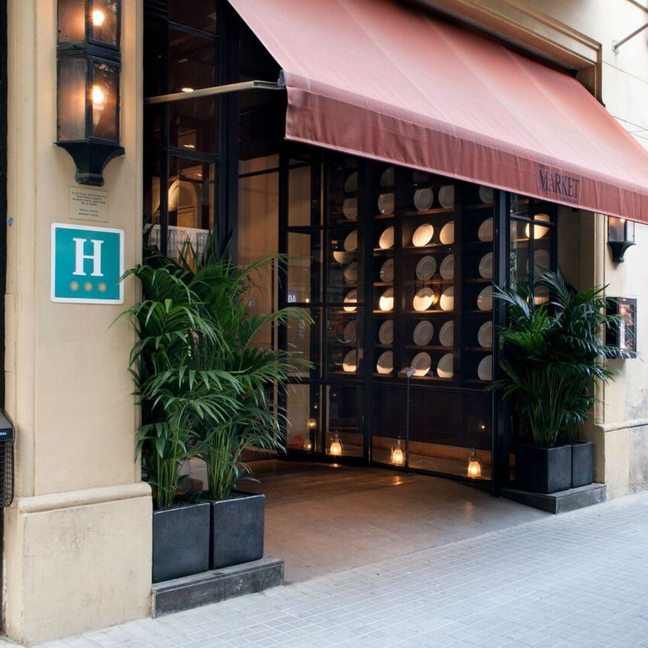 Market Hotel & Restaurant en Barcelona - HOTEL INFO