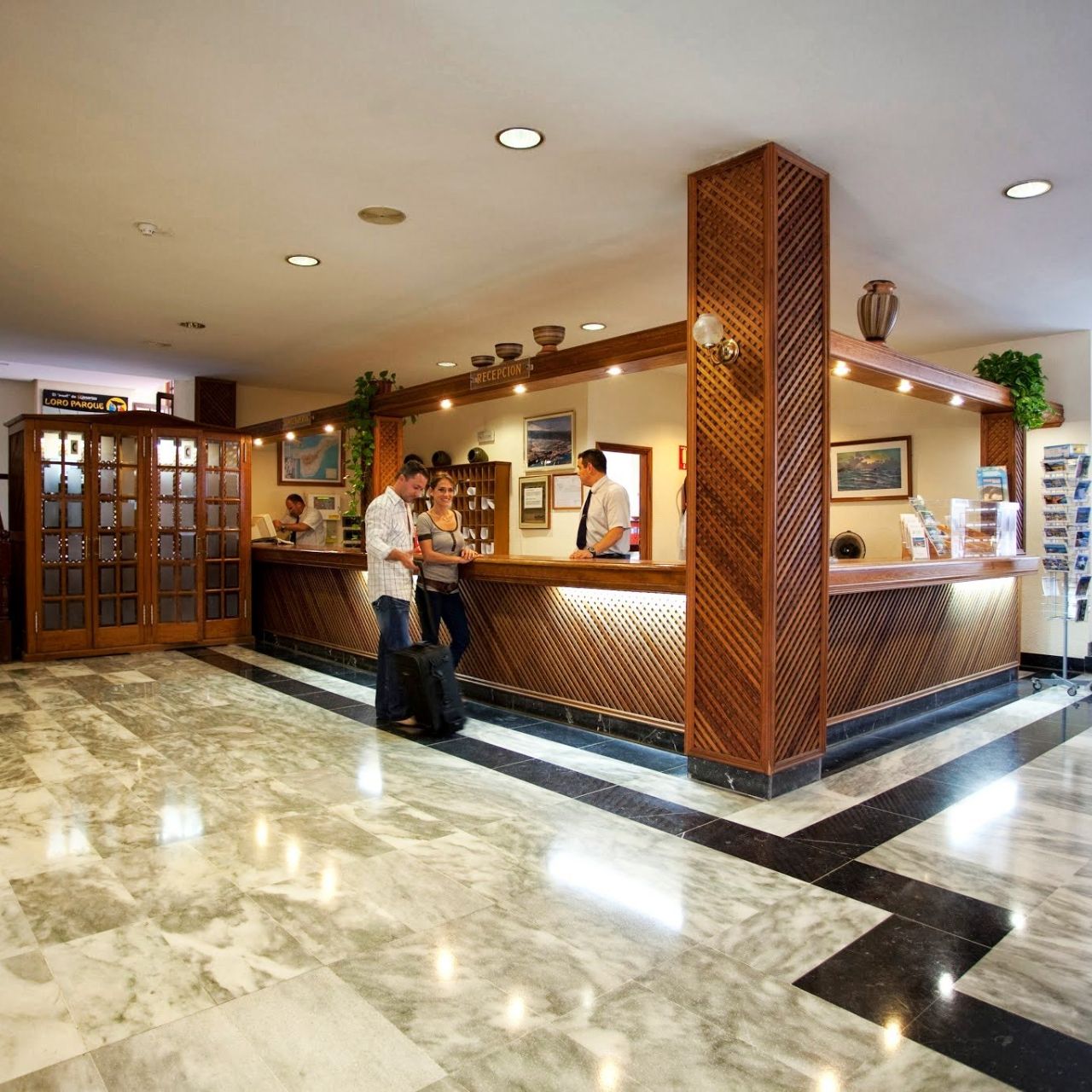 Hotel Be Smart Florida Plaza Apartamentos en Puerto de la Cruz - HOTEL INFO