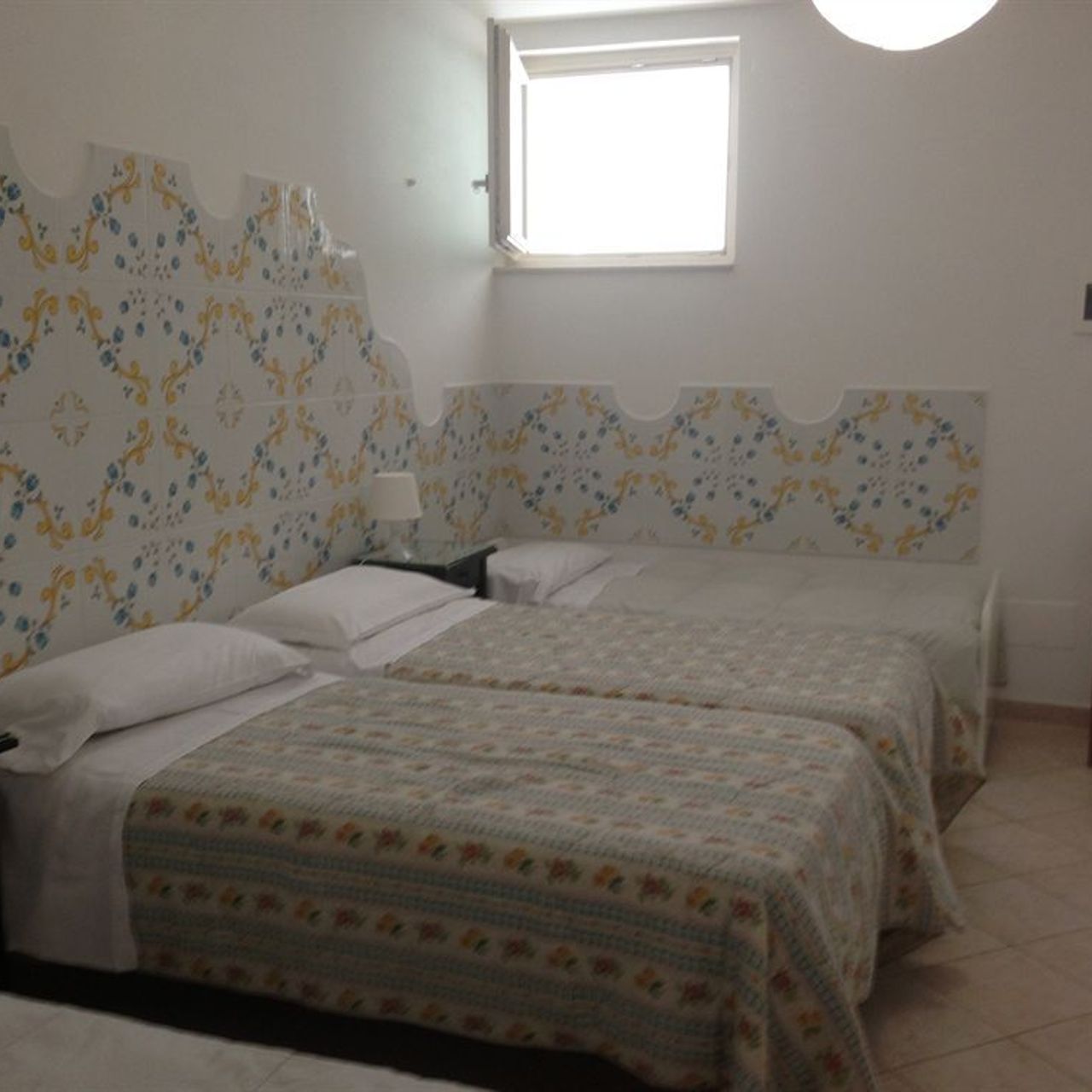 Hotel 4 Stagioni - Capri - HOTEL INFO