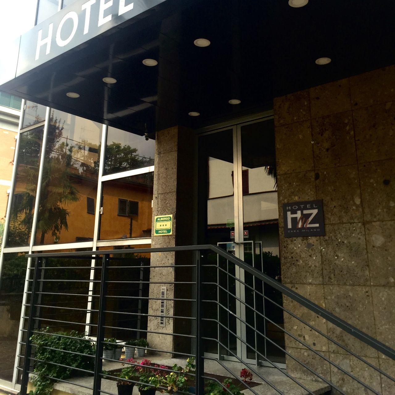 Hotel Zara Milano - Great prices at HOTEL INFO