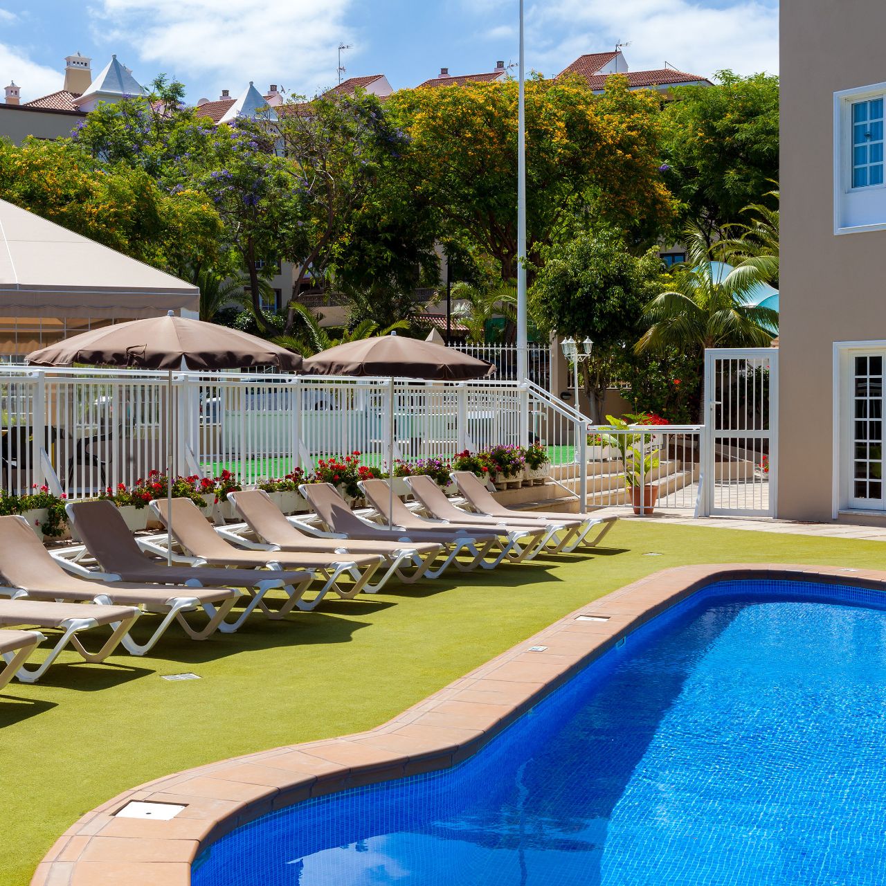 Hotel Los Dragos del Norte Apartamentos en Puerto de la Cruz - HOTEL INFO