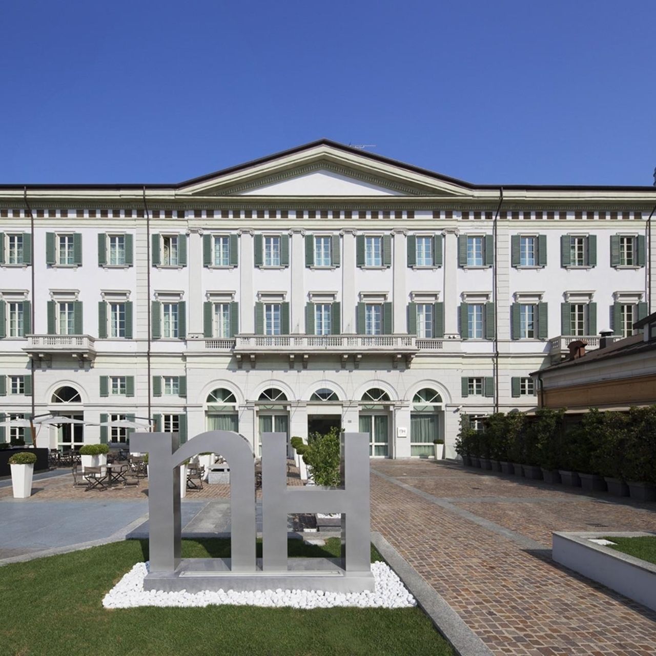 Hotel NH Milano Palazzo Moscova - Great prices at HOTEL INFO