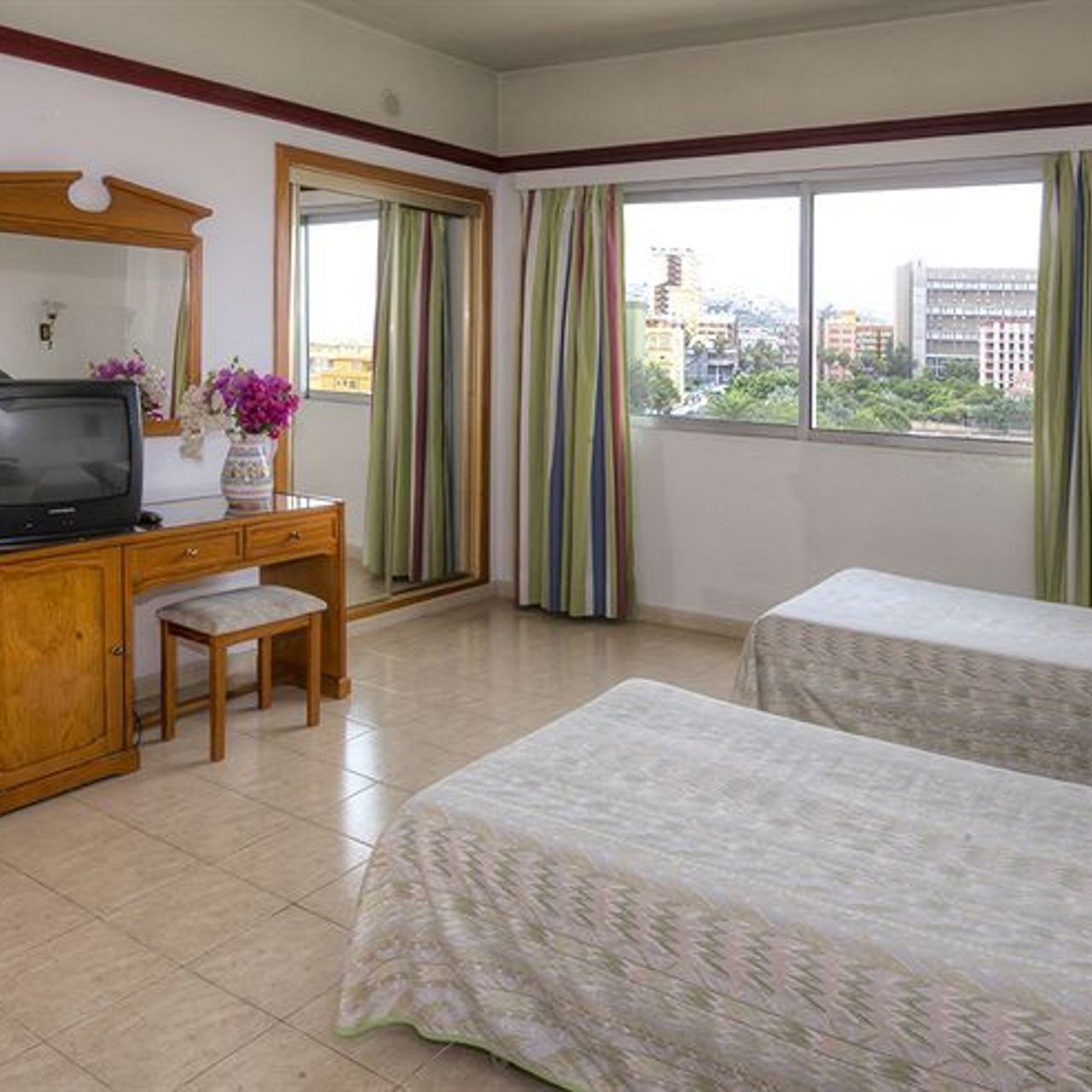 Hotel Elegance Dania Park en Puerto de la Cruz - HOTEL INFO