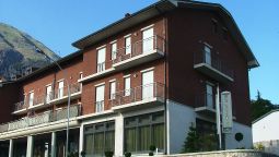 Buitenaanzicht Hotel Lory