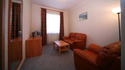 Hotel Gostiny Dvor Electrishield 3 Hrs Star Hotel In Petra - 