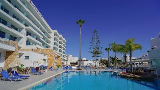 Melini Hotel Apartments 3 Hrs Star Hotel In Paralimni