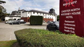 Mercure Chester North Woodhey House Hotel 3 Hrs Star Hotel - 