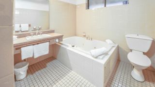 Hotel Comfort Resort Echuca Moama 3 Hrs Star Hotel
