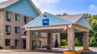 Quality Inn Near Interstate I94 In New Buffalo