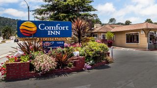 Comfort Inn Monterey By The Sea - 