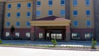 Comfort Inn Suites Near The At T Center In San Antonio