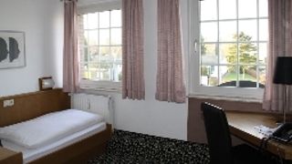 Hotel Thomas Koln 2 Hrs Sterne Hotel Bei Hrs Mit Gratis Leistungen