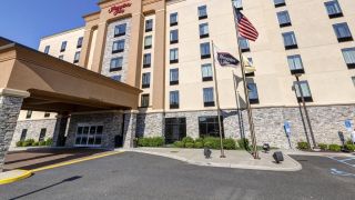 Hampton Inn Neptune Wall Nj 3 Hrs Star Hotel In Neptune City