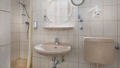 Hotel Novum Rieker Hauptbahnhof Stuttgart Bei Hrs Mit Gratis Leistungen