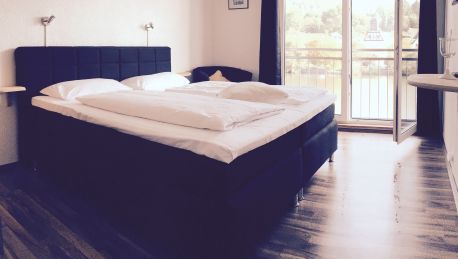 hotel roter kater graue katze kassel great prices at hotel info