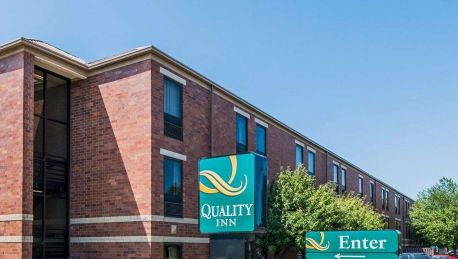Quality Inn Auburn Hills 3 Hrs Star Hotel