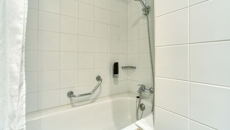 Ff E Hotel Ravensberger Hof Bielefeld Great Prices At Hotel Info