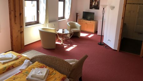 Deutsches Haus Hotel Und Restaurant Feldberg Bei Hrs Mit Gratis Leistungen
