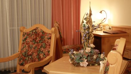 Hotel Ziegelhutte Gasthof In Schwandorf Hotel De