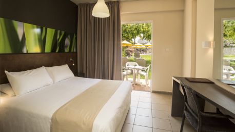 Hotel Mayfair Gardens Pafos 3 Hrs Sterne Hotel Bei Hrs Mit