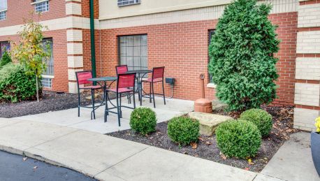 Hotel Comfort Suites Coraopolis Great Prices At Hotel Info