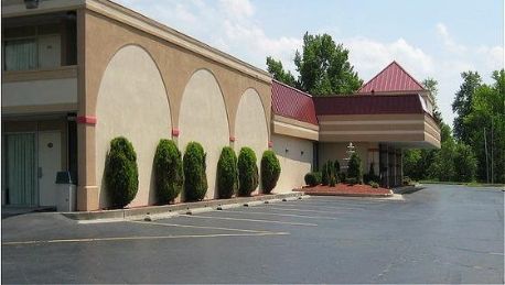 Red Carpet Inn And Suites Muncie Great Prices At Hotel Info