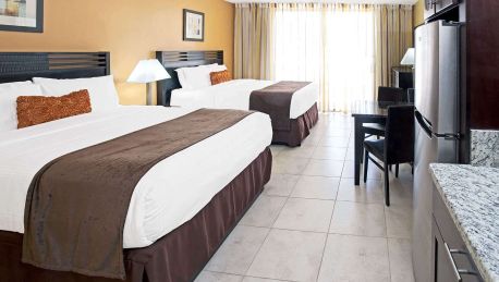 Hotel Ramada Plaza By Wyndham Marco Polo Beach Resort Sunny Isles Beach 3 Hrs Sterne Hotel Bei Hrs Mit Gratis Leistungen Both dogs and cats are welcome. hotel ramada plaza by wyndham marco