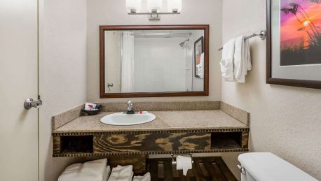 Hotel Ramada Plaza Nags Head Oceanfront Kill Devil Hills Bei Hrs Mit Gratis Leistungen Ramada plaza nags head beach oceanfront. hrs