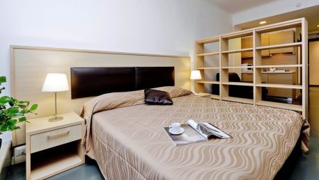 Hotel Residence Colombo 112 In Rome - 