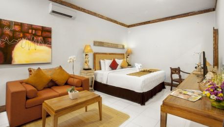 Hotel Ivory Resort Seminyak 3 Hrs Star Hotel - 